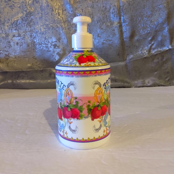 Home and Body  Pomegranate Hand Soap  21.5 oz. NEW - Picture 5 of 6